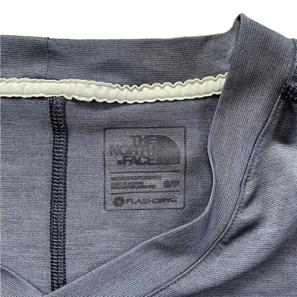 THE NORTH FACE HYPERLAYER FLASHDRY Short Sleeve Shirt Dark Blue Size Small - Picture 6 of 6
